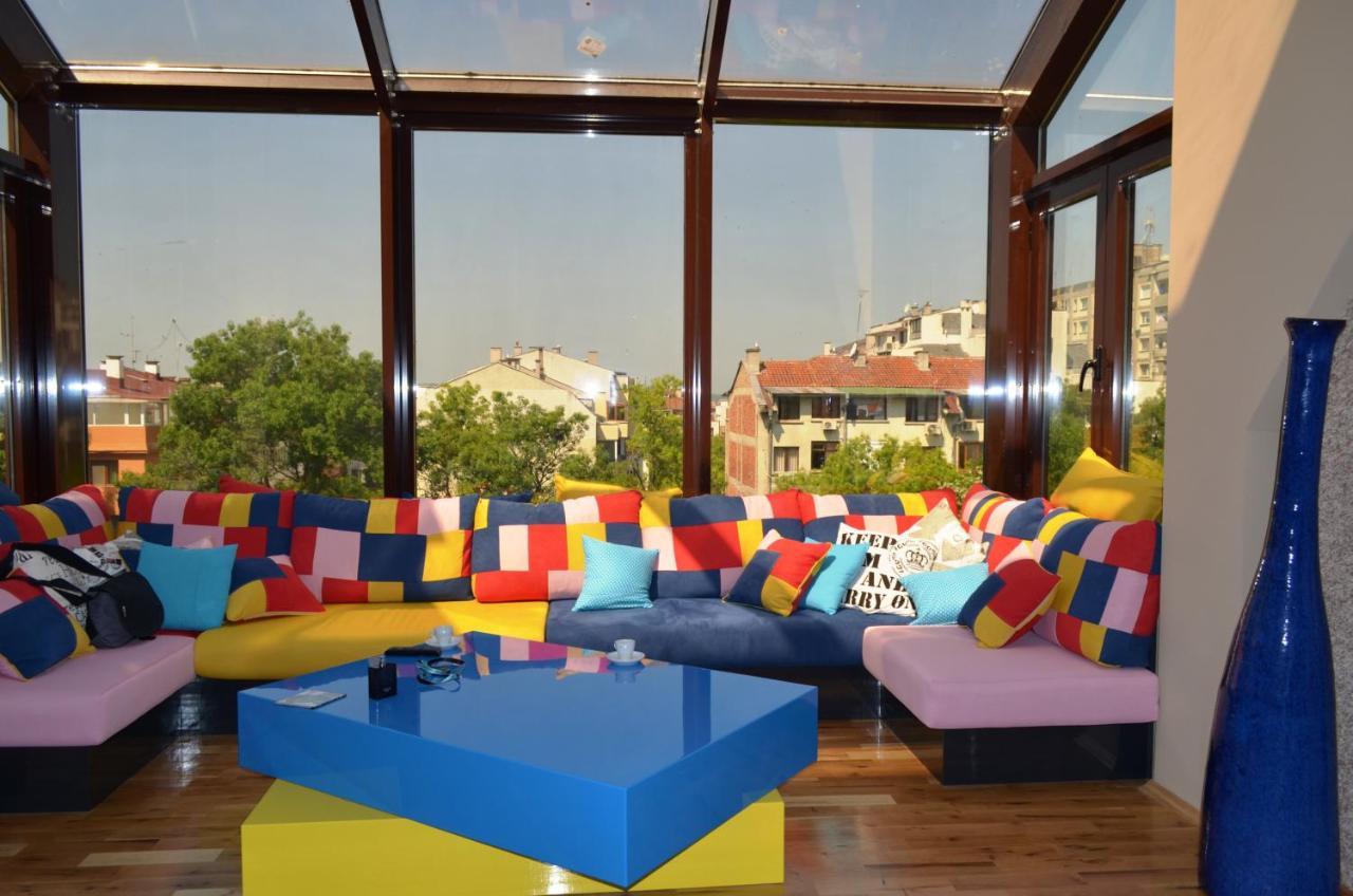Art Penthouse Apartment Burgas Ngoại thất bức ảnh